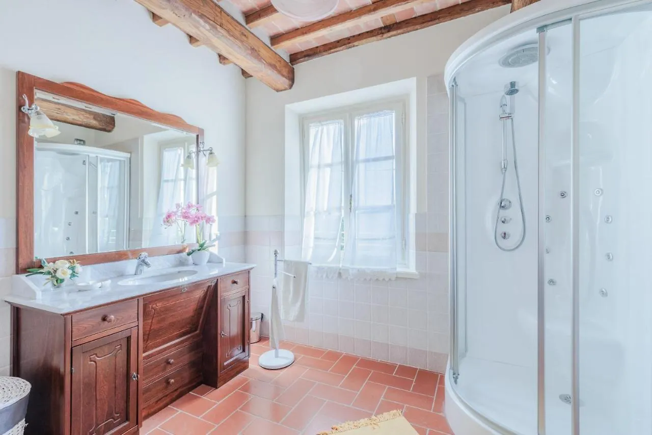 Villa Dondolino, A Stylish Farmhouse Lucca 0*,  Italy